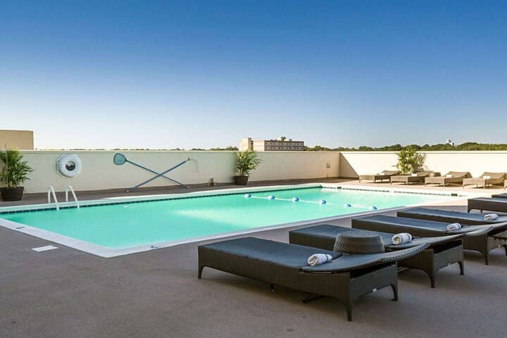 Pool 20 of 27